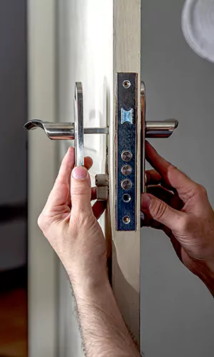 Professional Door and Windows Installation in Buenaventura Lakes, FL