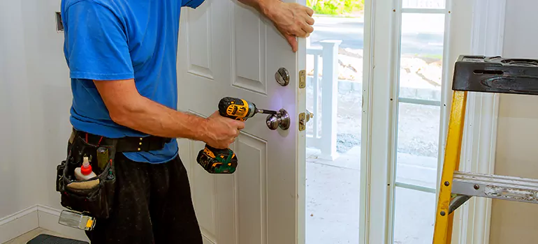 Car Door Lock Repair in Buenaventura Lakes, FL