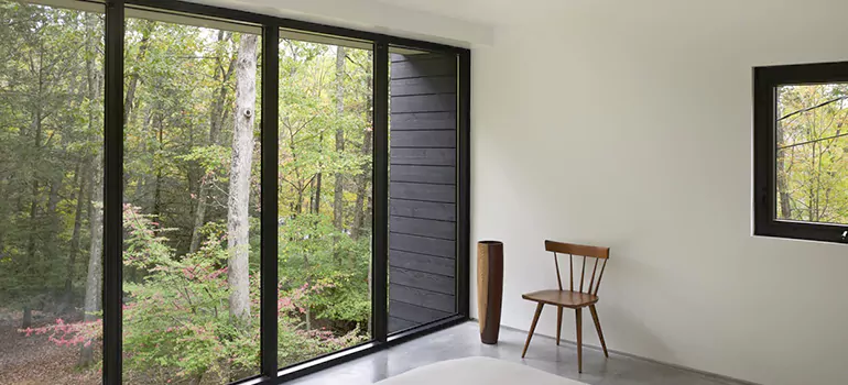 Bulletproof Window Protection Services in Buenaventura Lakes, FL