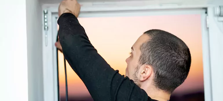 Bulb Weatherstripping For Windows in Buenaventura Lakes, FL